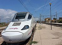 Peñíscola y Madrid, a 4 horas en tren