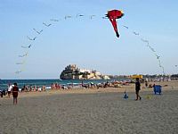 Exhibición de cometas en la playa Norte